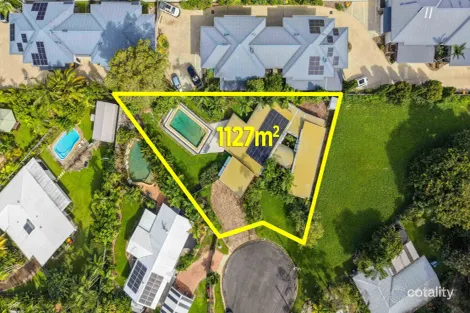 2 MICHAELMAS CL, CLIFTON BEACH, QLD 4879