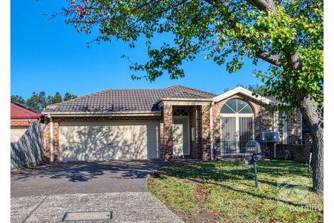 29 John Fisher Dr, Berwick, VIC 3806