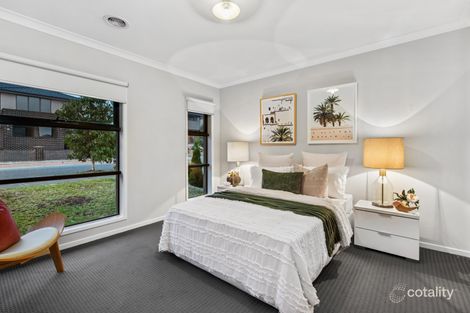 Property photo of 14 Coolana Drive Clyde North VIC 3978
