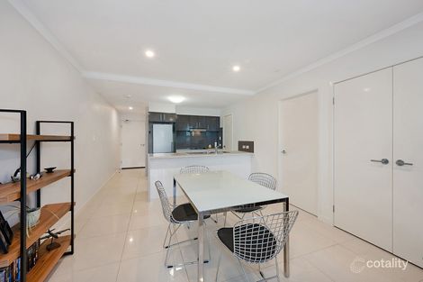 Property photo of 204/564 Sherwood Road Sherwood QLD 4075