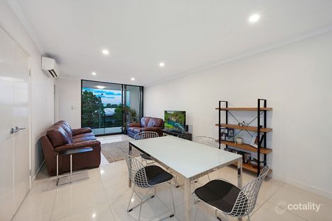 Property photo of 204/564 Sherwood Road Sherwood QLD 4075