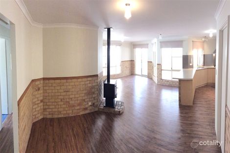 Property photo of 6 Kingfisher Terrace Australind WA 6233
