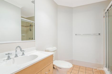 Property photo of 2/3 Jayden Place Molendinar QLD 4214