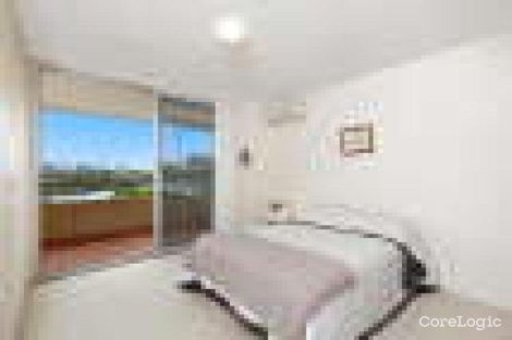Property photo of 36/36 Jerdanefield Road St Lucia QLD 4067