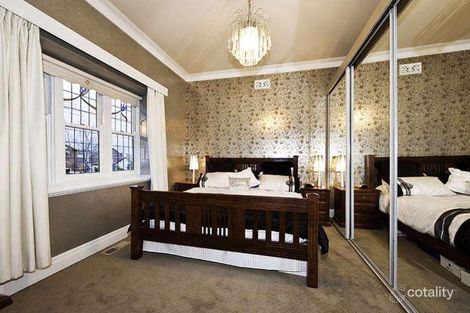 Property photo of 8 Woolley Street Essendon VIC 3040