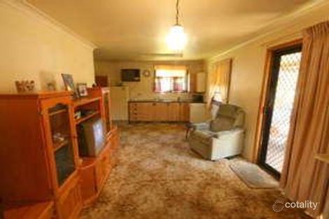 Property photo of 21 Jacaranda Drive Georges Hall NSW 2198
