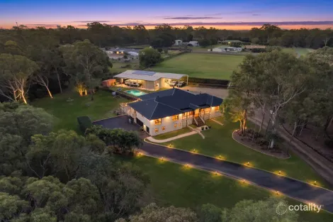 68 Woodend Ct, Park Ridge, QLD 4125