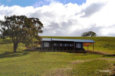 505 Mchargs Rd, Willowmavin, VIC 3764