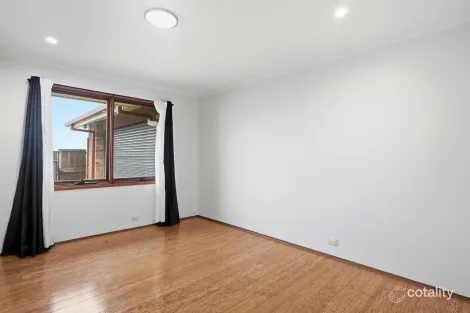 Property photo of 5 Perry Drive Coffs Harbour NSW 2450