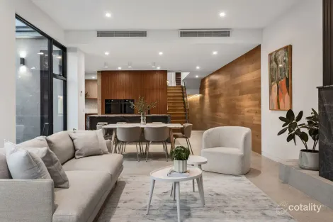 82 Venice St, Mornington, VIC 3931
