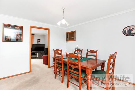 Property photo of 3 Clarke Crescent Huntfield Heights SA 5163