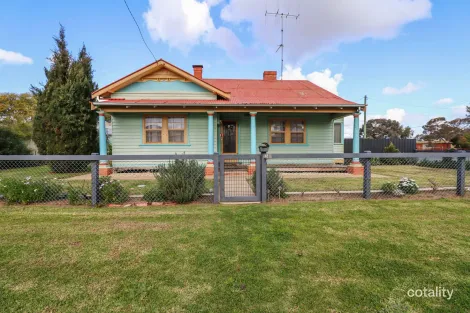 44 Russell St, Deniliquin, NSW 2710
