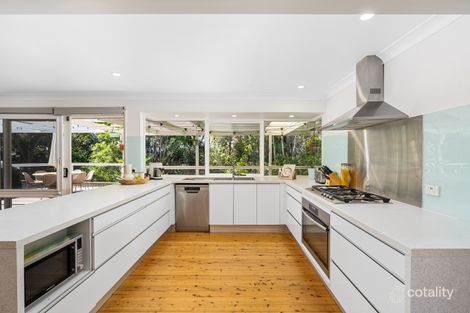 13 REDGUM CL, BATEAU BAY, NSW 2261