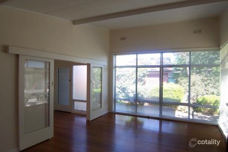 Property photo of 8 Brook Crescent Box Hill South VIC 3128