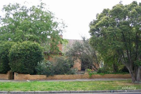 17 Bundoran Pde, Mont Albert North, VIC 3129