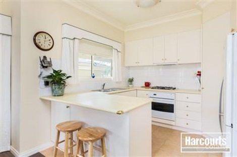 Property photo of 4/58-60 Peel Street Berwick VIC 3806