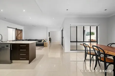 Property photo of 120 Avery Street Rutherford NSW 2320