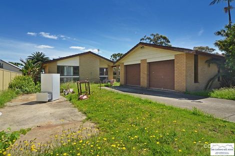 Property photo of 28 Deakin Street Oak Flats NSW 2529