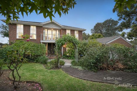32 Garnett Rd, Wheelers Hill, VIC 3150