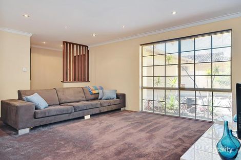 Property photo of 1B Howlett Place Leeming WA 6149