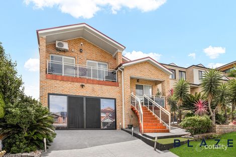 Property photo of 4 Gerarda Place West Hoxton NSW 2171