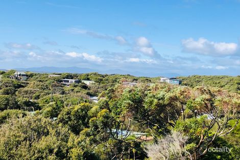 Property photo of 40 Ocean View Parade Sandy Point VIC 3959