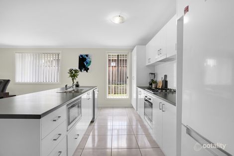 Property photo of 12 Lavender Close Gillieston Heights NSW 2321