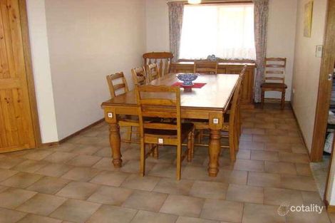 Property photo of 16 Scarborough Way Dunbogan NSW 2443