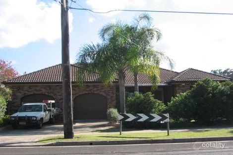 14 Lehn Rd, East Hills, NSW 2213