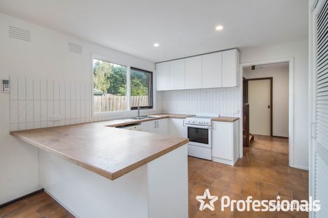 Property photo of 10 Collendina Crescent Scoresby VIC 3179