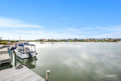 Property photo of 56 Wentworth Parade Hindmarsh Island SA 5214