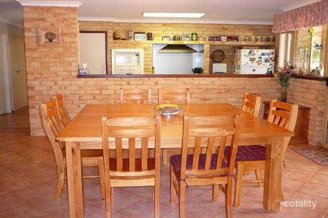 Property photo of 2 Brora Grove Boya WA 6056