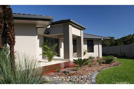 3 Bain Pl, Bonny Hills, NSW 2445