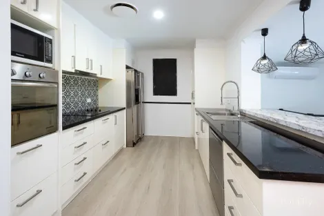 Property photo of 34 Cotlew Street Southport QLD 4215