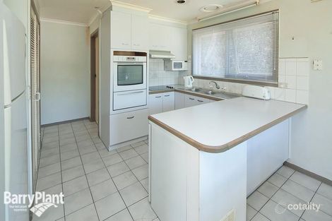 Property photo of 28 Westminster Avenue Dandenong North VIC 3175