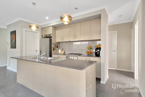 Property photo of 46 Glenfern Circuit Truganina VIC 3029