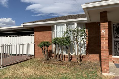 Property photo of 30 Paringa Drive St Albans VIC 3021