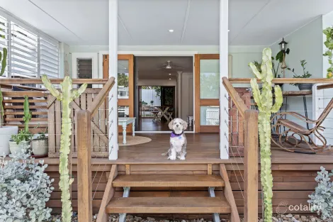 Property photo of 15 Goss Avenue Labrador QLD 4215