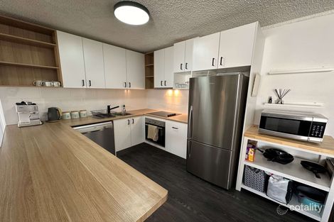 Property photo of 10/72 Marine Parade Southport QLD 4215
