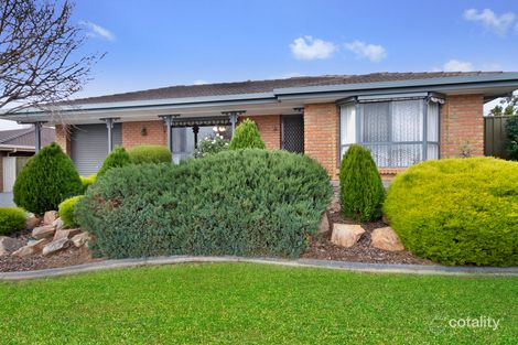 15 Jenolan Cres, Hillbank, SA 5112