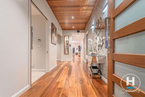 Property photo of 66 Bluebird Way Roxburgh Park VIC 3064