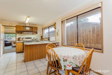 Property photo of 3 Trenton Parade St Albans Park VIC 3219