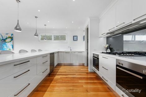 Property photo of 11 Travers Court Metung VIC 3904