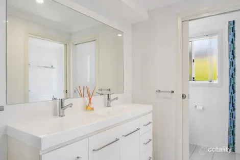 Property photo of 16 Cottesloe Circuit Red Head NSW 2430