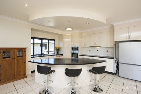Property photo of 8 Riverside Drive Tannum Sands QLD 4680