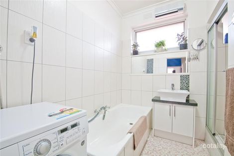 Property photo of 8/64-66 Hotham Street St Kilda East VIC 3183
