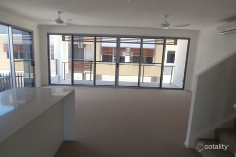 Property photo of 71/1 Grande Avenue Carrara QLD 4211