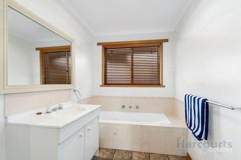Property photo of 2 Peppermint Place Margate TAS 7054