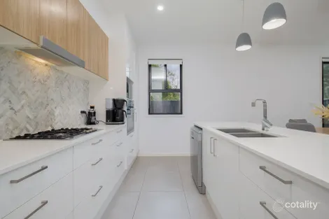 Property photo of 4 Ryhope Street Mount Hutton NSW 2290