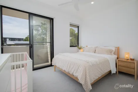 Property photo of 4 Ryhope Street Mount Hutton NSW 2290